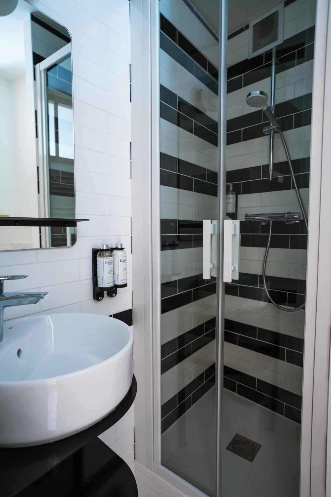 Hotel Le Croiseur Ginette - Entierement Renove Сен-Мало Экстерьер фото