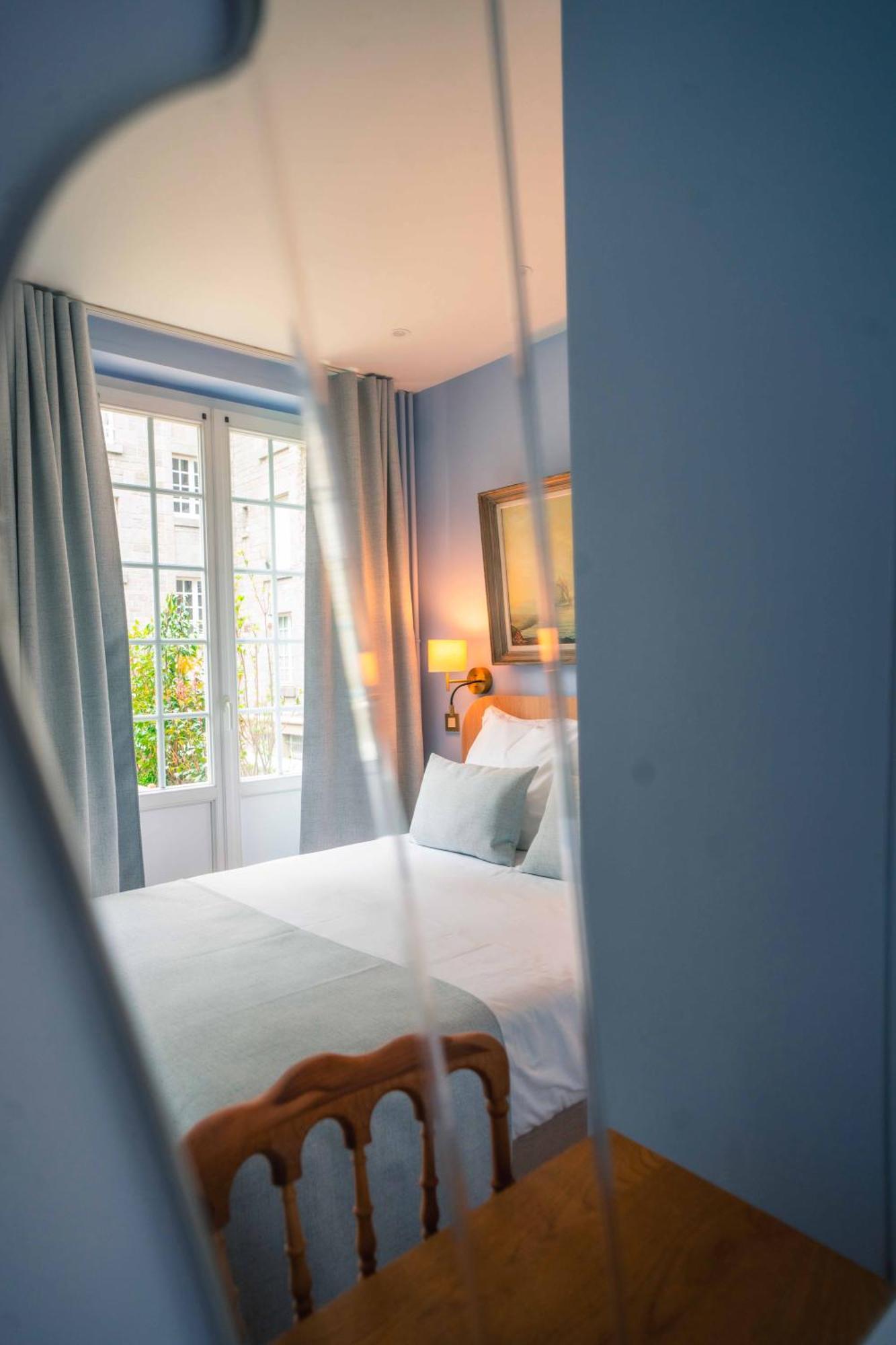 Hotel Le Croiseur Ginette - Entierement Renove Сен-Мало Экстерьер фото